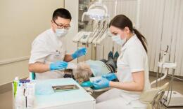 Стоматолог у Києві Стоматологія Стоматолог у Києві